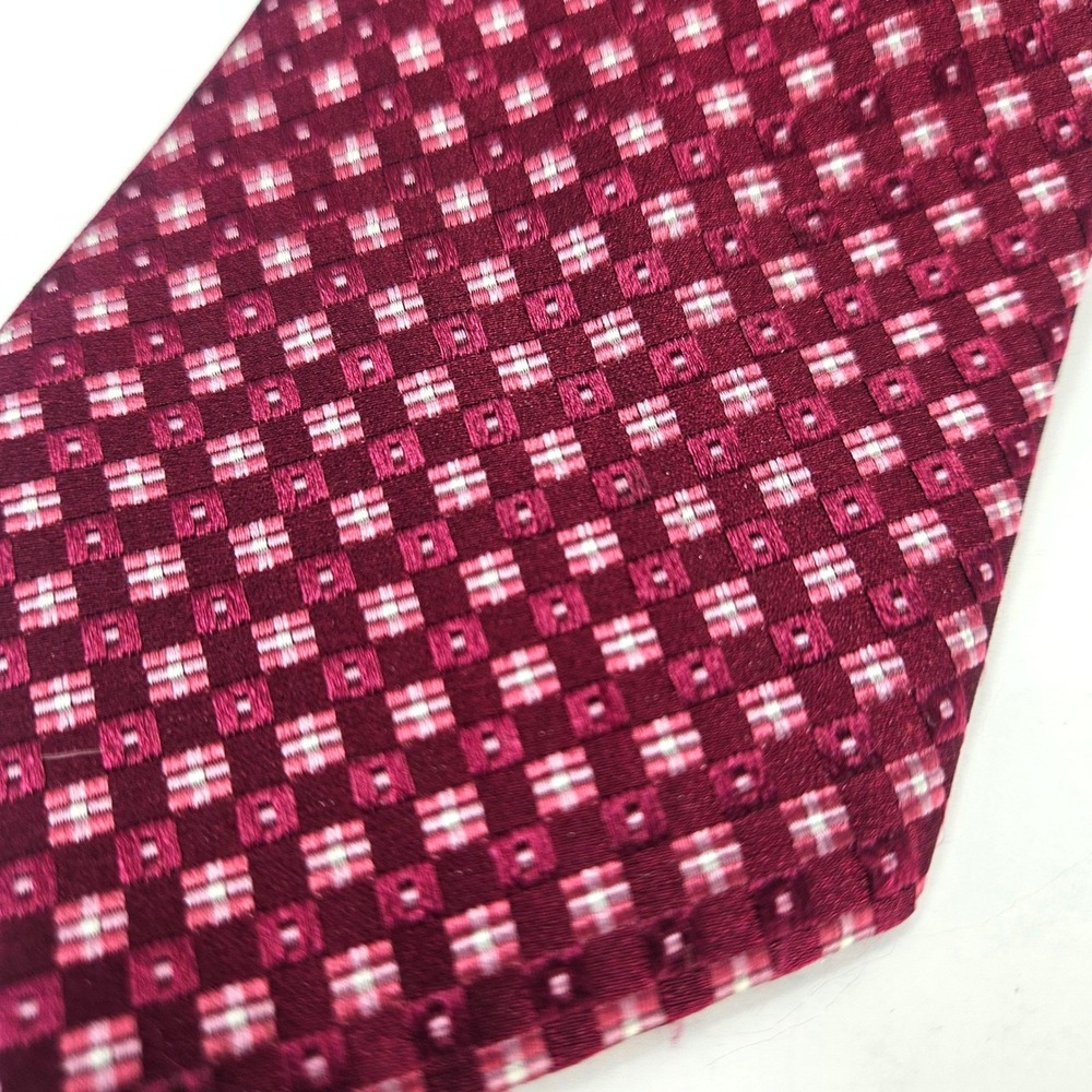 Michael Kors Burgundy Pink Geometric Squares Pattern Silk Men's Neck Tie 3.5"